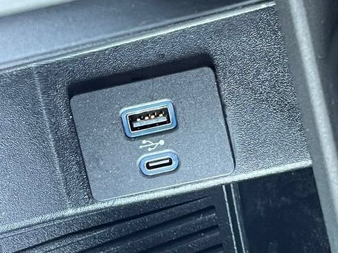 Certified 2020 Ford Expedition XLT w/ Equipment Group 201A AWD/4WD image 29