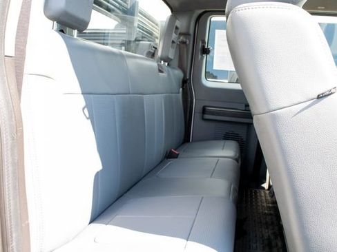 Used 2011 Ford F450 XL w/ PWR Equipment Group image 21