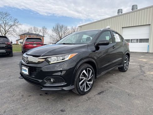 Used 2019 Honda HR-V Sport image 3