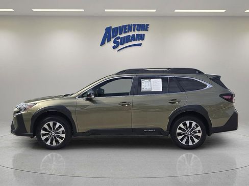 Certified 2025 Subaru Outback Limited AWD/4WD image 4