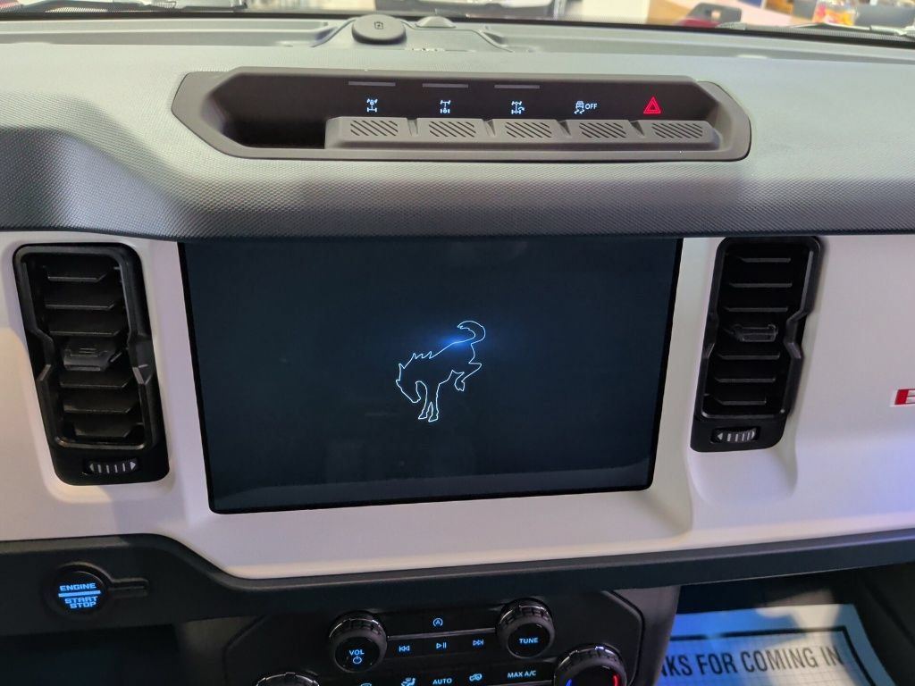 New 2026 Ford Bronco Heritage Edition AWD/4WD image 20