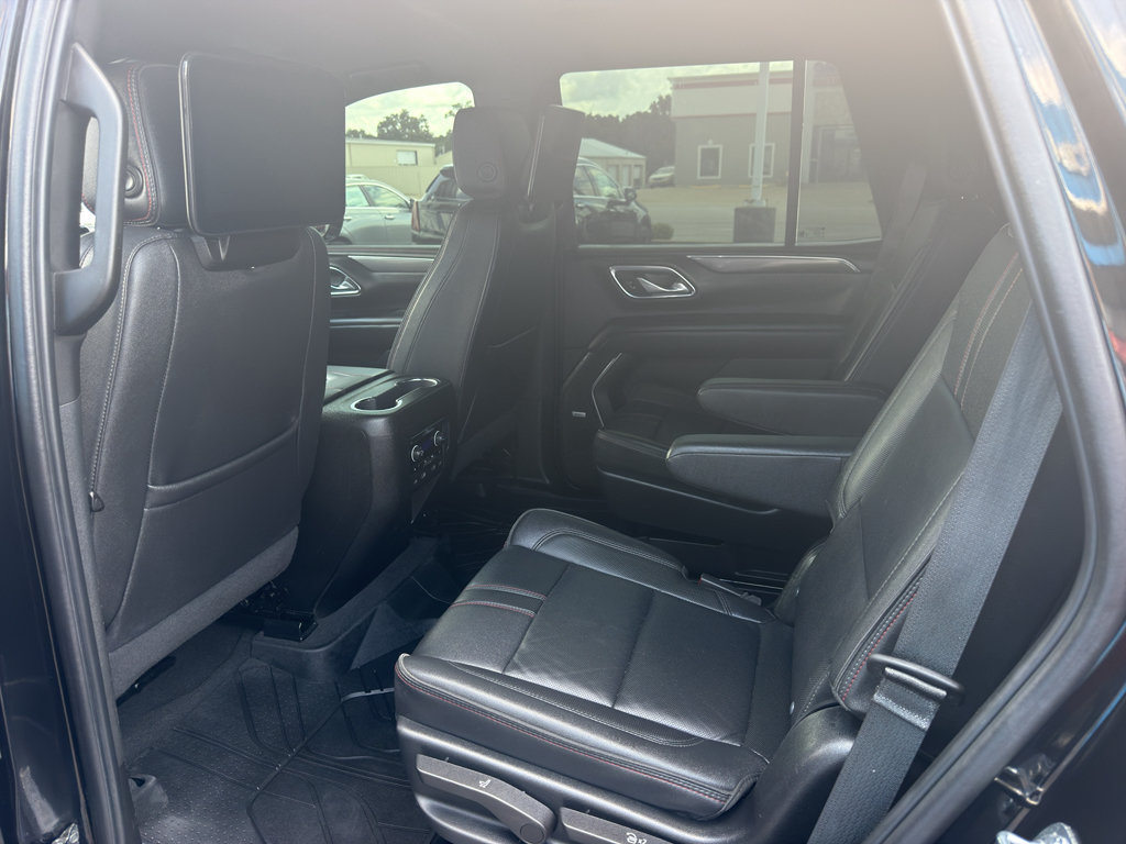 Used 2023 Chevrolet Tahoe RST w/ Luxury Package AWD/4WD image 10