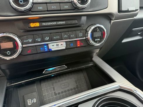 Certified 2022 Ford F350 Platinum w/ Tremor Off-Road Package image 21