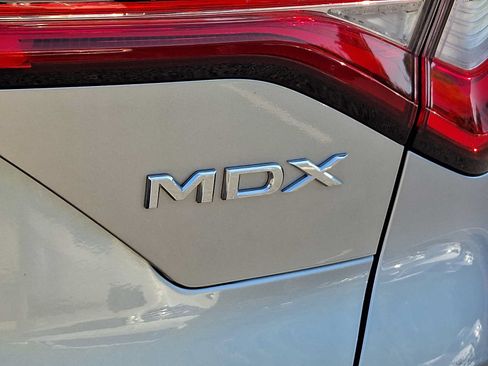 Certified 2024 Acura MDX SH-AWD w/ Advance Package image 30