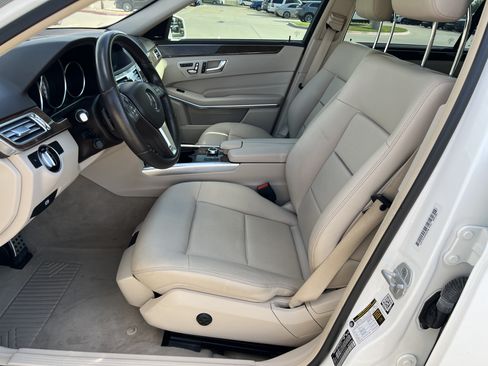 Used 2016 Mercedes-Benz E 350 Sedan image 14