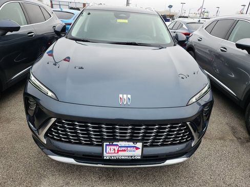 New 2026 Buick Envision Avenir image 2