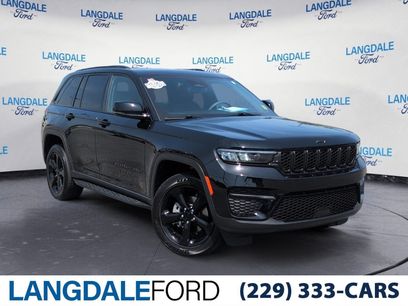 Used 2024 Jeep Grand Cherokee Altitude