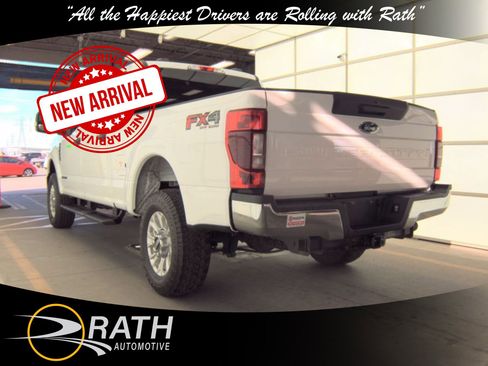 Used 2022 Ford F250 XLT w/ FX4 Off-Road Package image 6