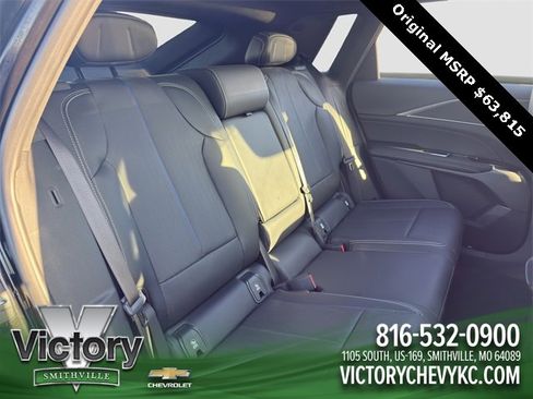 Used 2024 Cadillac Lyriq Sport image 18