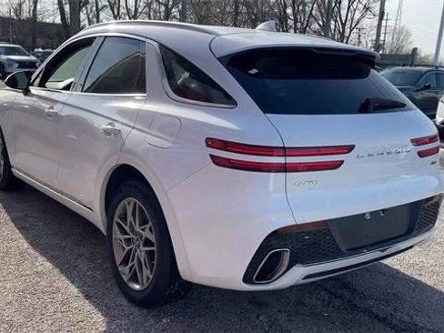 Used 2025 Genesis GV70 2.5T image 6