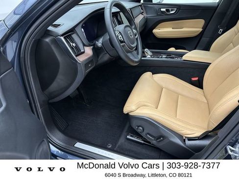 Certified 2023 Volvo XC60 B5 Ultimate w/ Climate Package AWD/4WD image 11