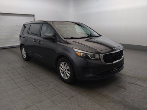 Used 2016 Kia Sedona LX w/ LX Convenience Package FWD image 13