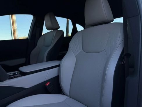 Used 2025 Lexus RX 350 F Sport image 42