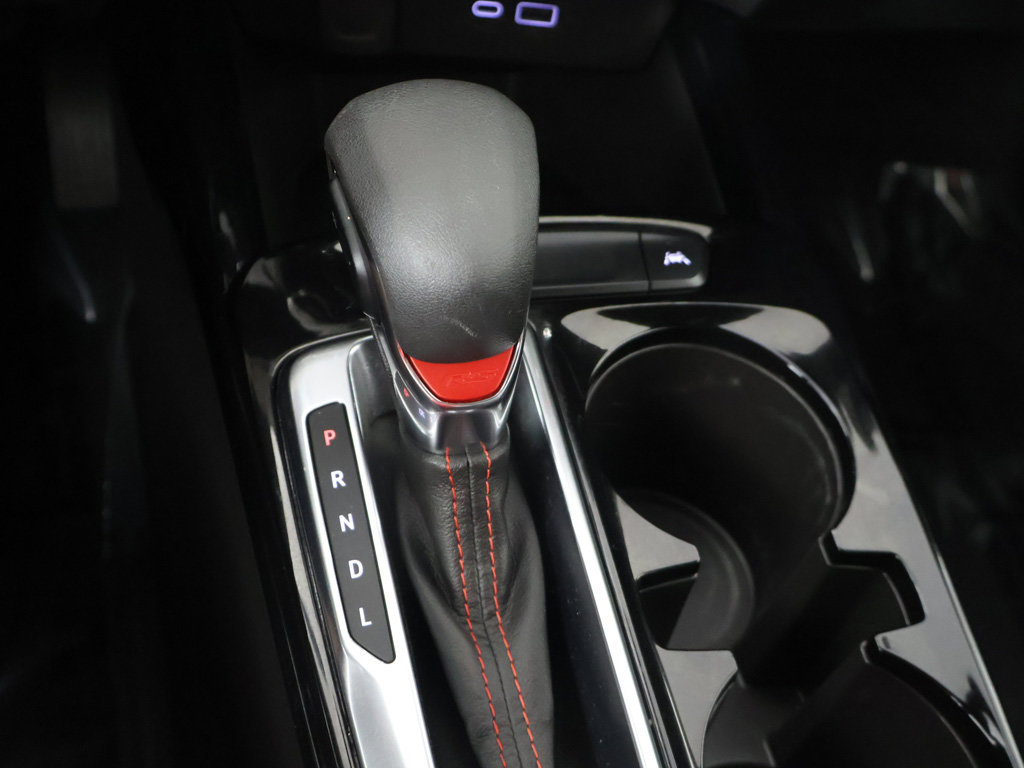 Used 2025 Chevrolet Trax RS FWD image 43