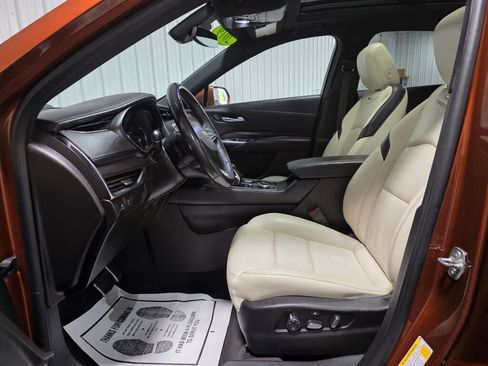 Used 2019 Cadillac XT4 Sport AWD/4WD image 9