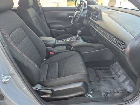 Certified 2024 Honda HR-V Sport image 30