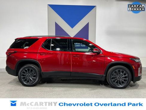 Used 2022 Chevrolet Traverse RS image 4