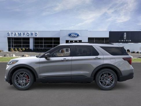 New 2026 Ford Explorer ST-Line w/ ST-Line Street Pack image 3