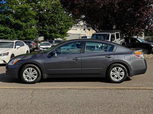 Used 2012 Nissan Altima 2.5 S w/ 20th Anniversary Pkg FWD image 5