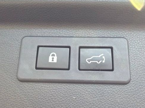 Used 2021 Subaru Forester Premium AWD/4WD image 29