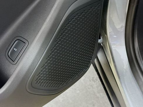 New 2026 Chevrolet Traverse LT image 19