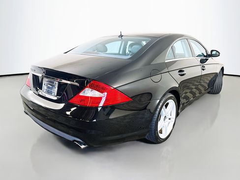 Used 2006 Mercedes-Benz CLS 500 image 7