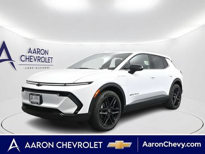 New 2026 Chevrolet Equinox EV LT w/ LPO, Blackout Package