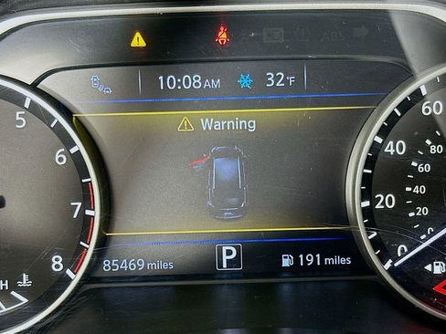 Used 2015 Nissan Murano Platinum w/ Platinum Technology Package image 17