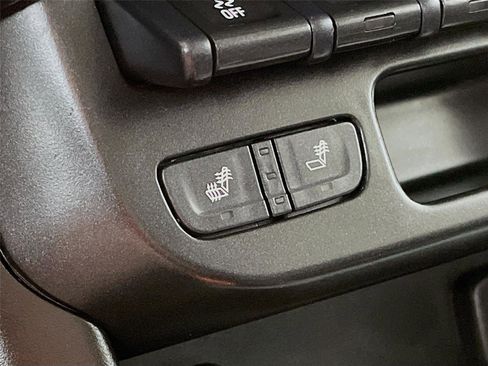 Used 2022 Chevrolet Colorado ZR2 AWD/4WD image 22