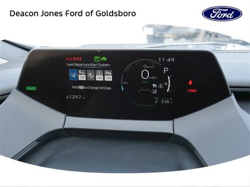 Used 2024 Toyota Prius Prime XSE Premium image 25