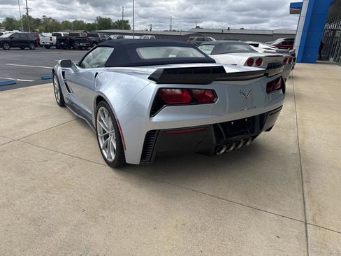 Used 2017 Chevrolet Corvette Grand Sport RWD image 4
