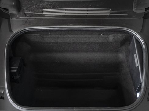 Used 2025 Porsche 911 GT3 RWD image 59