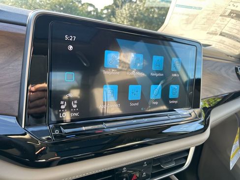 New 2026 Volkswagen Atlas SE FWD image 27