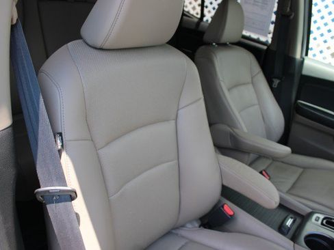 Used 2017 Honda Ridgeline RTL-T image 10