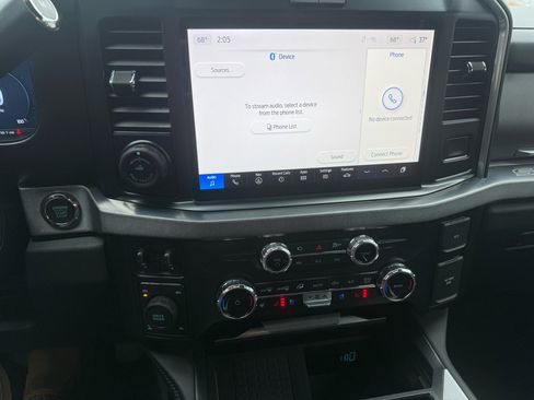 Used 2025 Ford F250 Platinum image 23