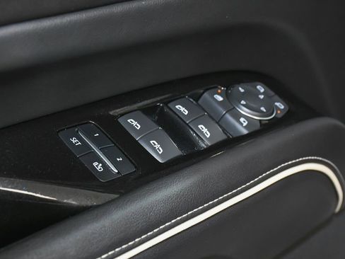 Used 2021 Cadillac Escalade Premium Luxury w/ Driver Assist Tech Package AWD/4WD image 10
