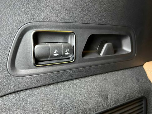 New 2026 Mercedes-Benz GLS 450 4MATIC image 18