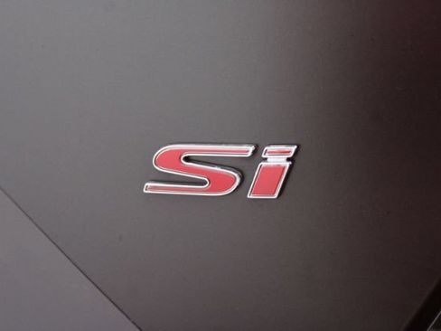 Used 2019 Honda Civic Si image 10