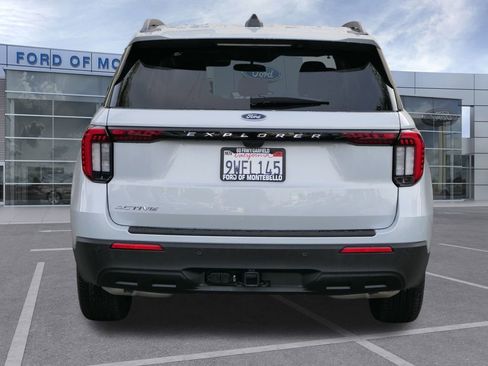 Used 2026 Ford Explorer Active image 6