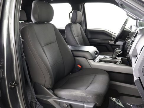 Used 2019 Ford F150 XLT w/ Equipment Group 302A Luxury AWD/4WD image 29