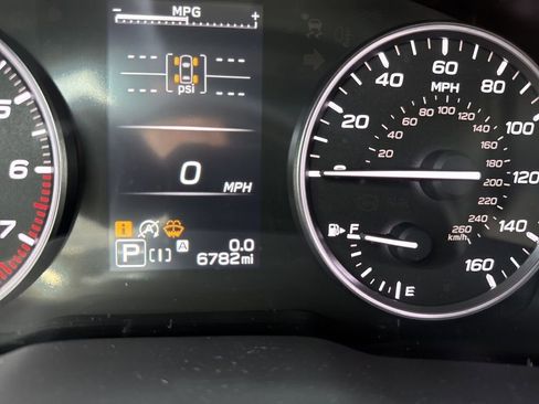 Used 2025 Subaru Forester Limited image 9