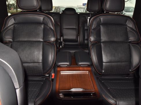 New 2025 Lincoln Navigator L Black Label image 23