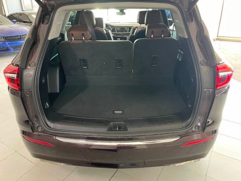 Used 2020 Buick Enclave Avenir w/ Avenir Technology Package image 3