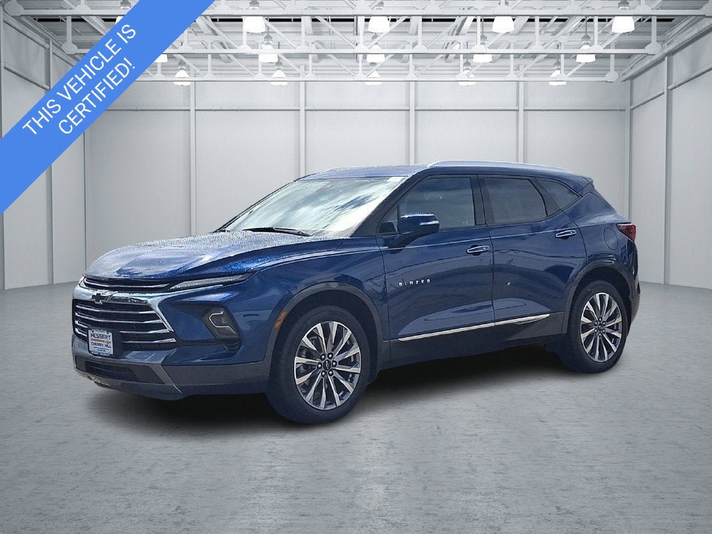 Certified 2023 Chevrolet Blazer Premier FWD image 4