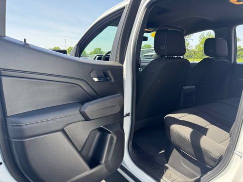 Used 2025 GMC Canyon Elevation AWD/4WD image 34