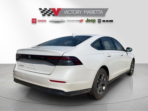 Used 2023 Honda Accord EX image 4