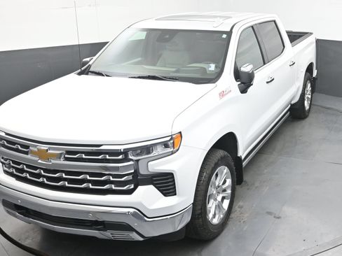 Used 2025 Chevrolet Silverado 1500 LTZ w/ LTZ Premium Package AWD/4WD image 29