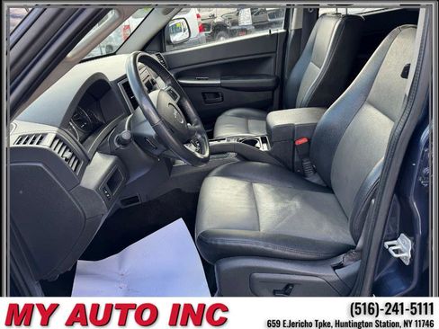 Used 2008 Jeep Grand Cherokee Laredo image 24
