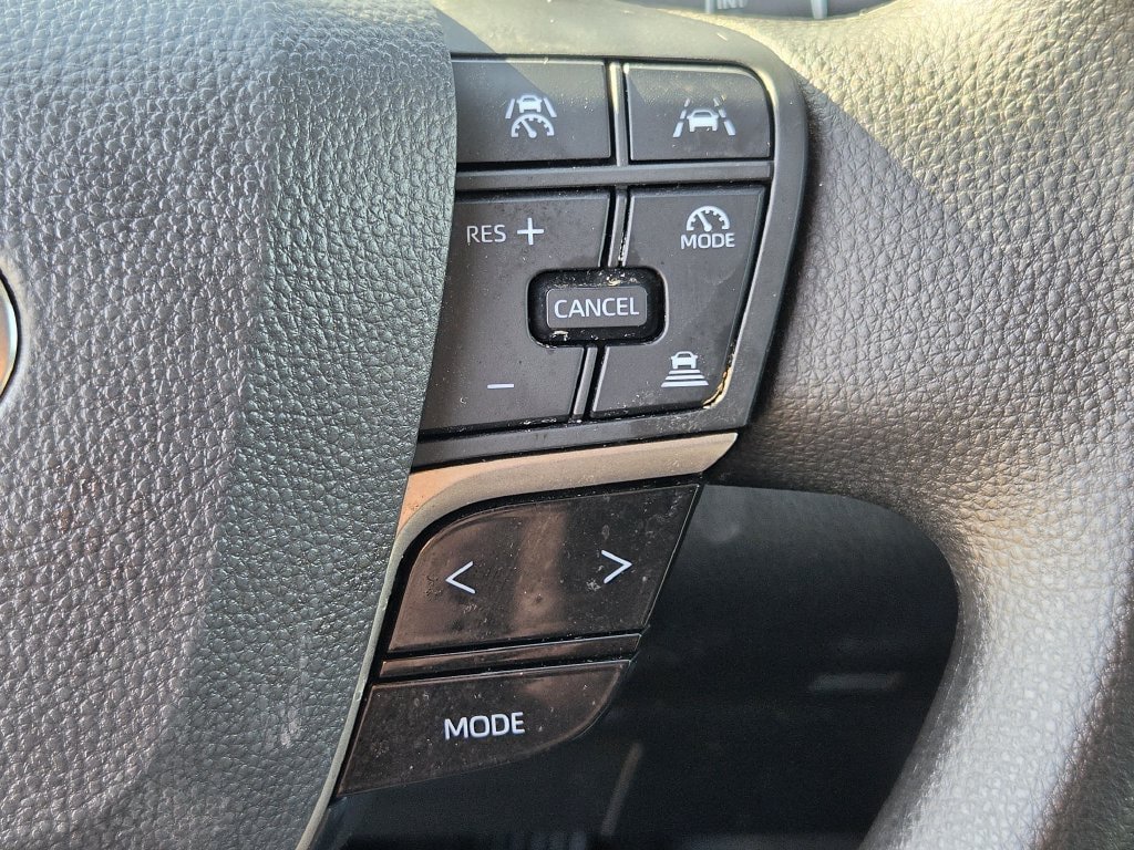 Used 2026 Toyota Camry LE FWD image 23