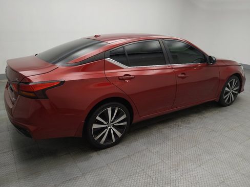 Used 2020 Nissan Altima 2.5 SR w/ Premium Package image 10